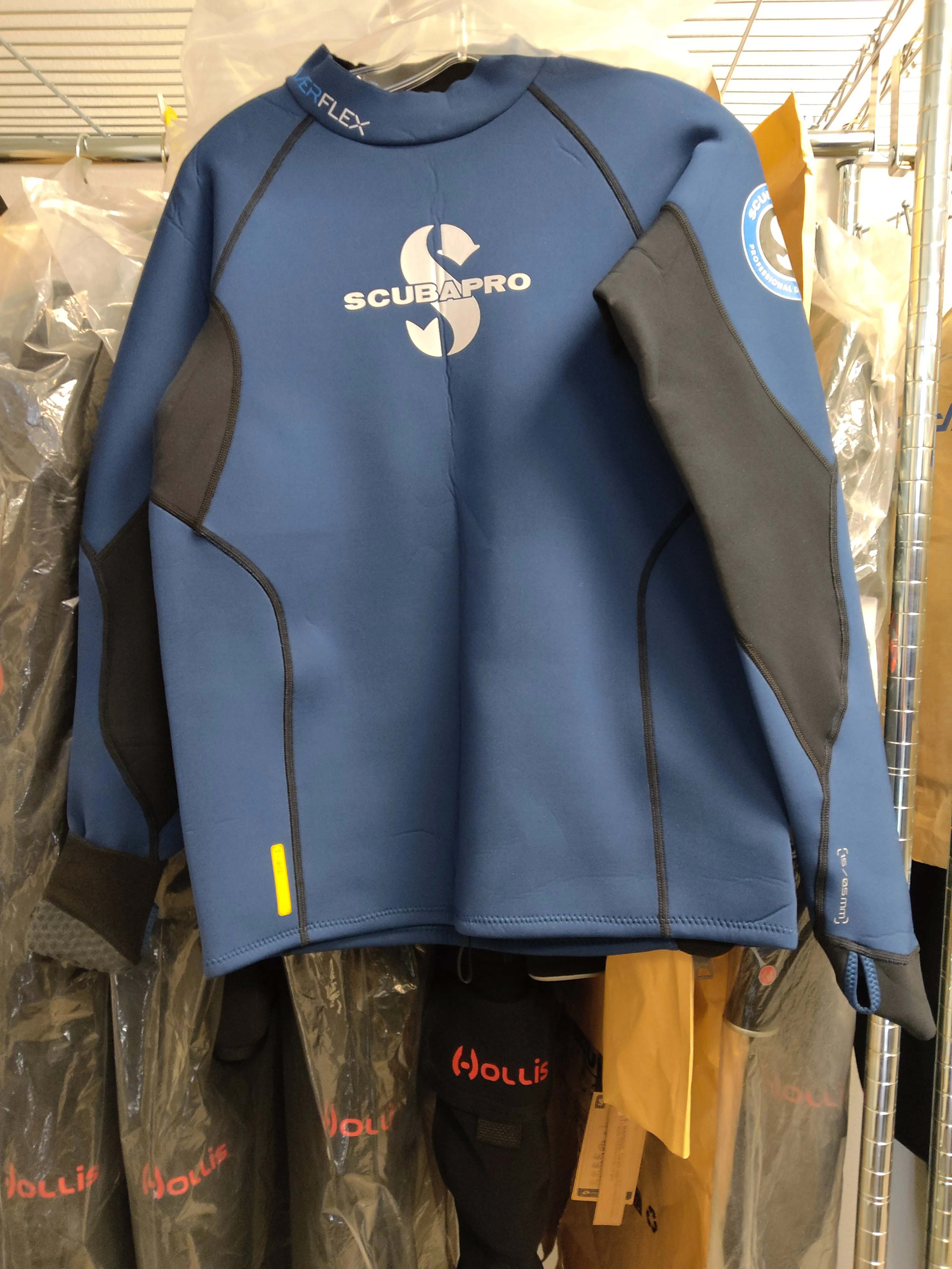 Used Scubapro Everflex 1.5 Men's Long Sleeve - Image 4