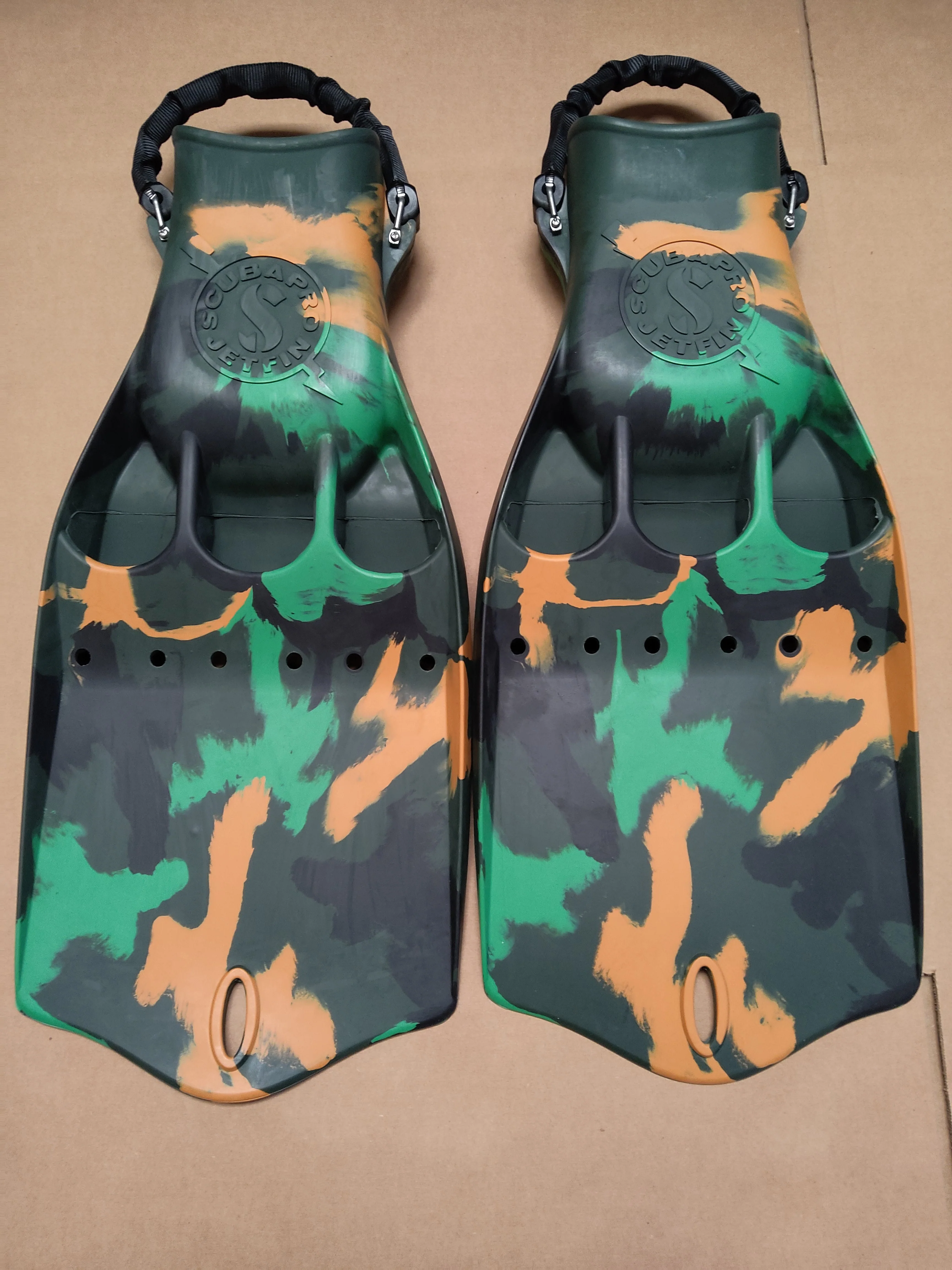 Used Scubapro Jet w/ Spring Heel Strap Scuba Diving Fin - Image 13