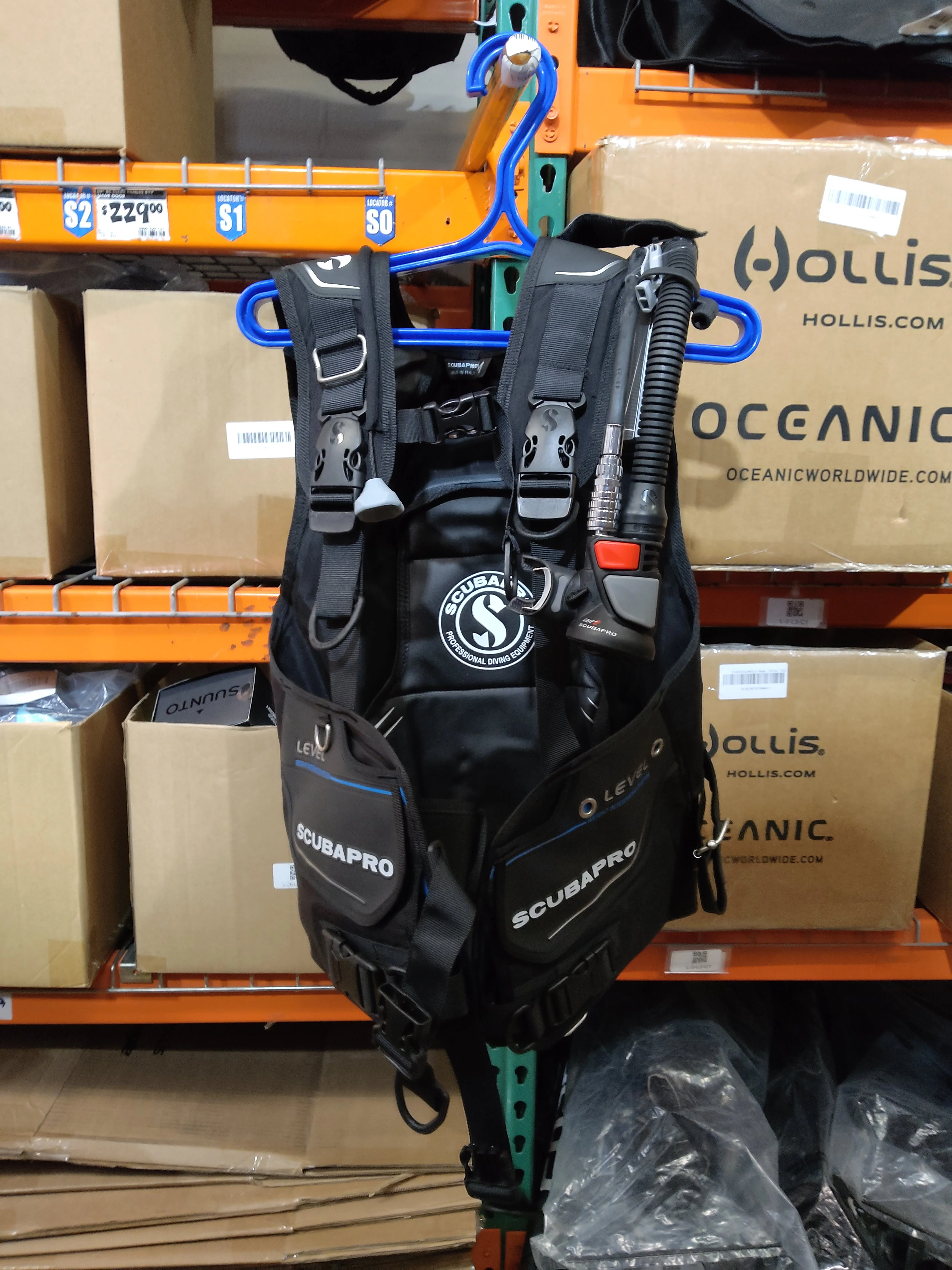 Used Scubapro Level with Air2 BCD