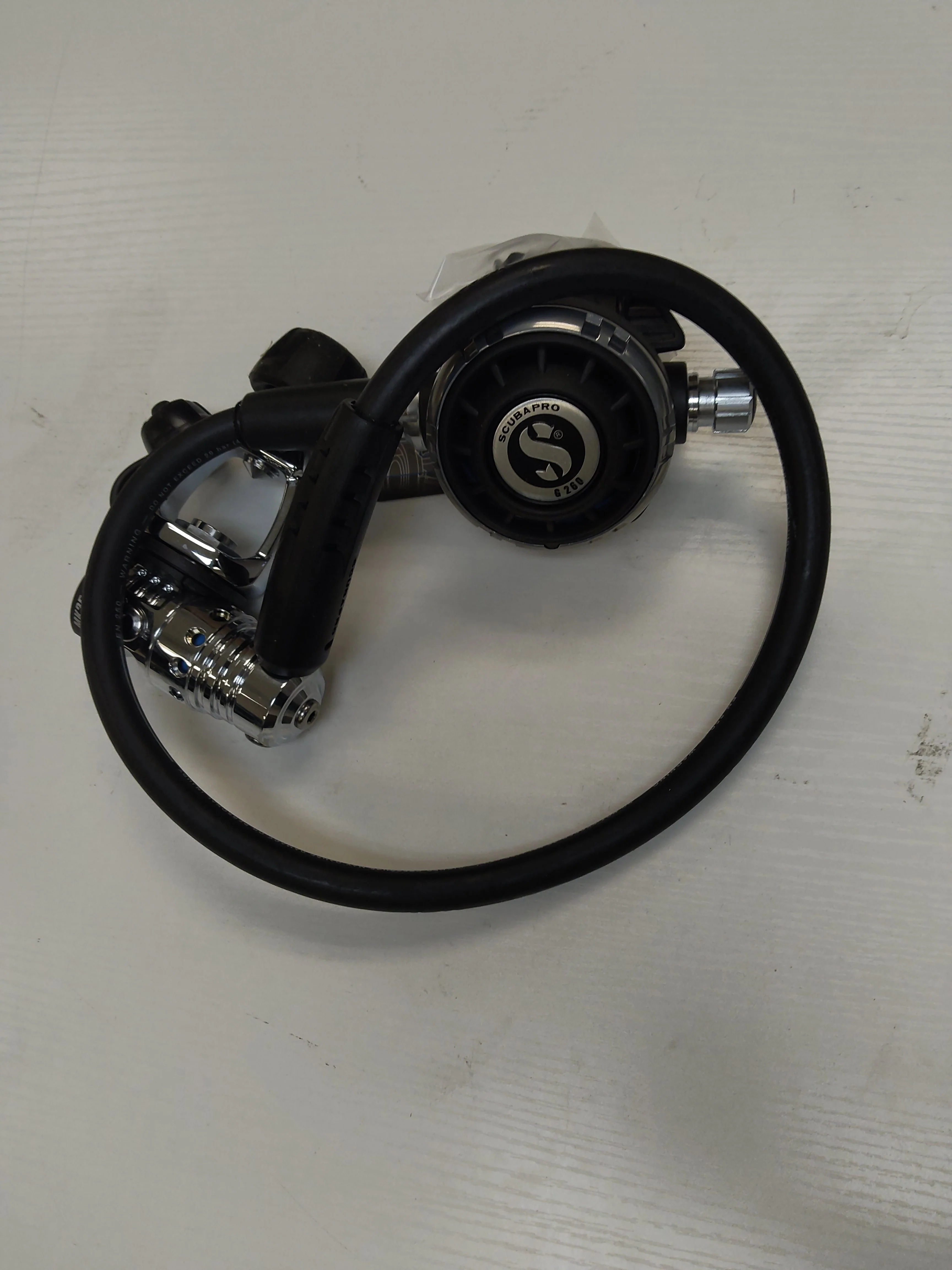 Used Scubapro MK25 EVO/G260 DIVE REGULATOR SYSTEM, INT
