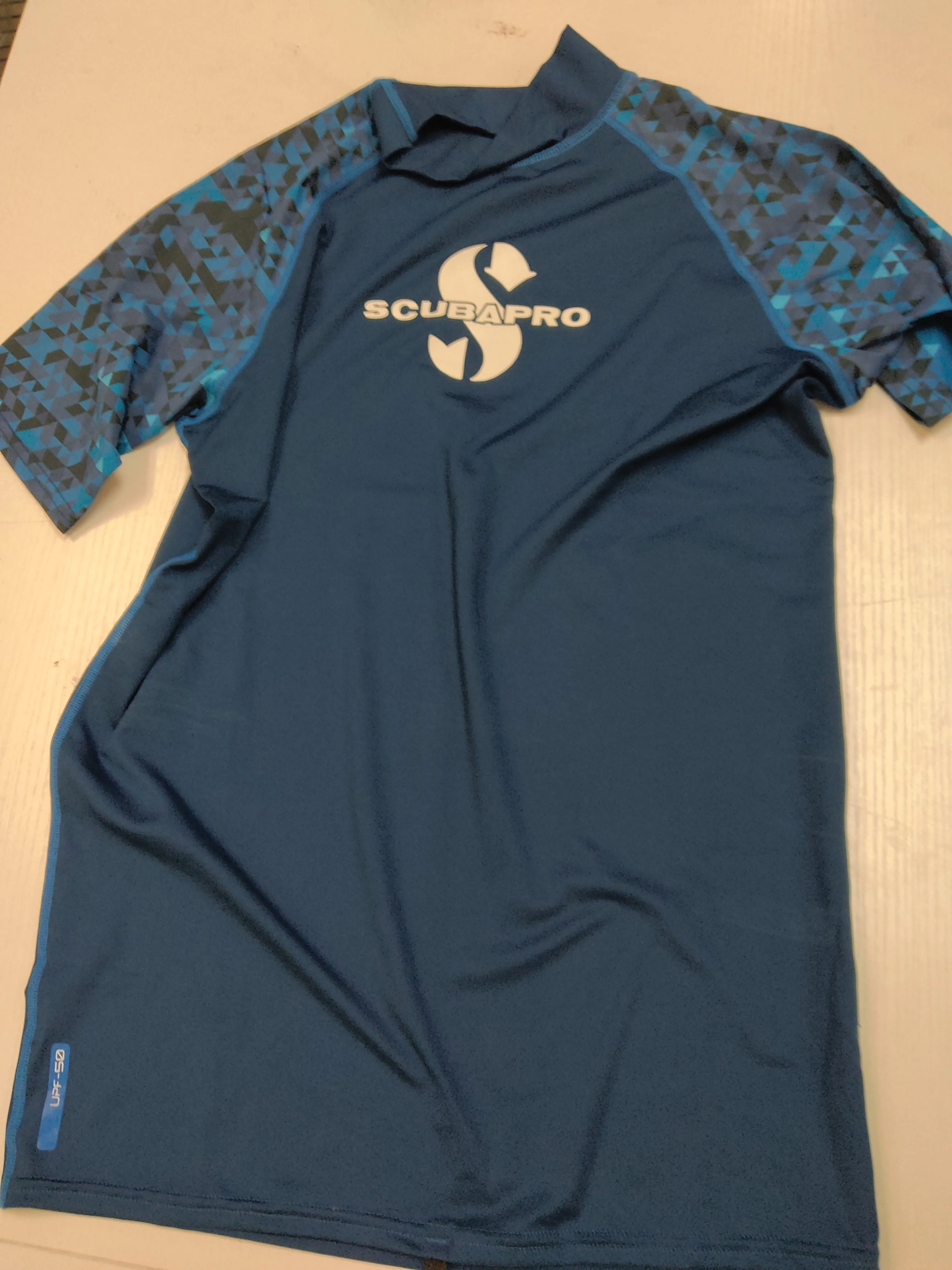 Used Scubapro Rash Guard Mens - Image 2