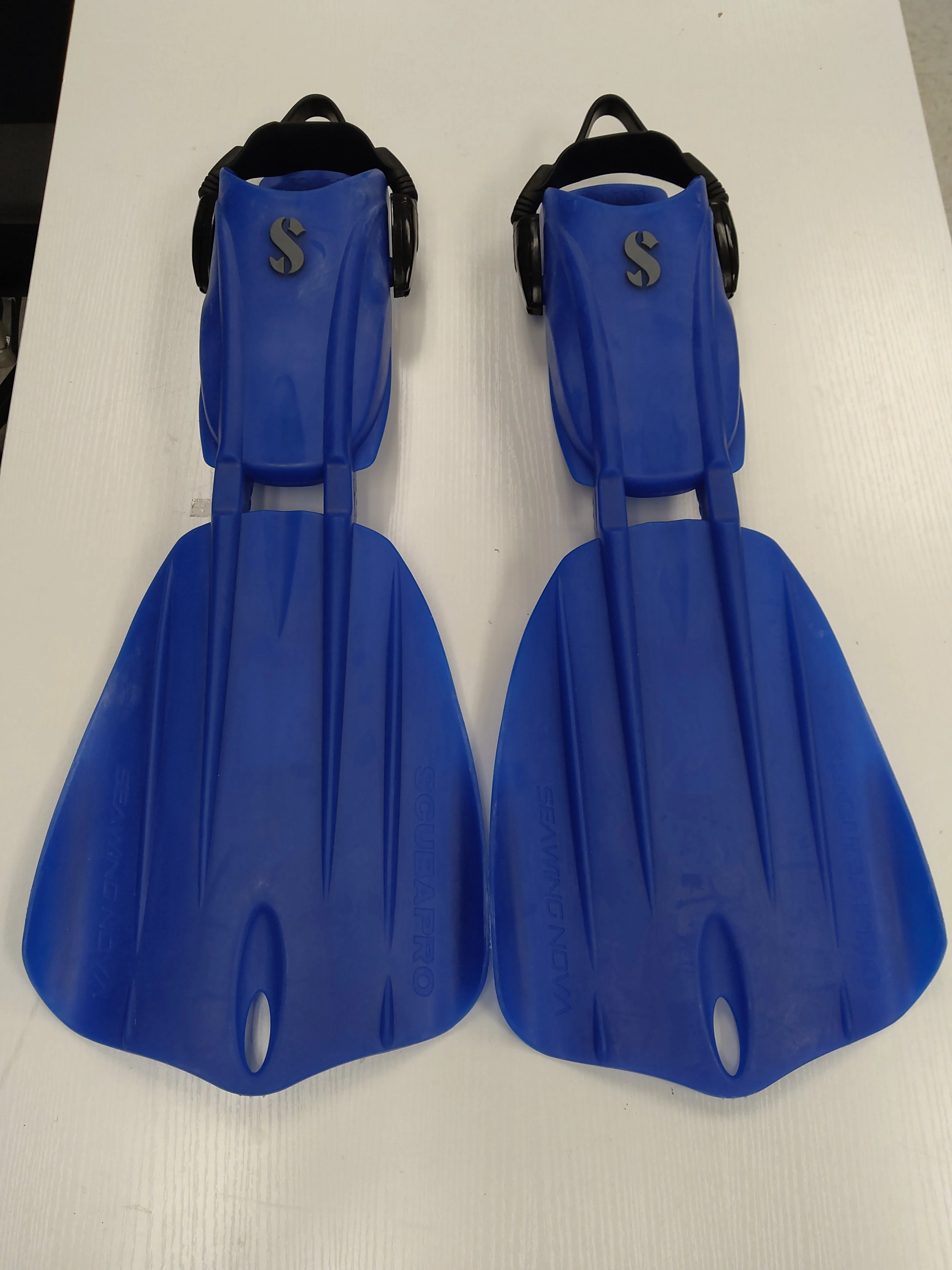 Used Scubapro Seawing Nova Fins - Image 8