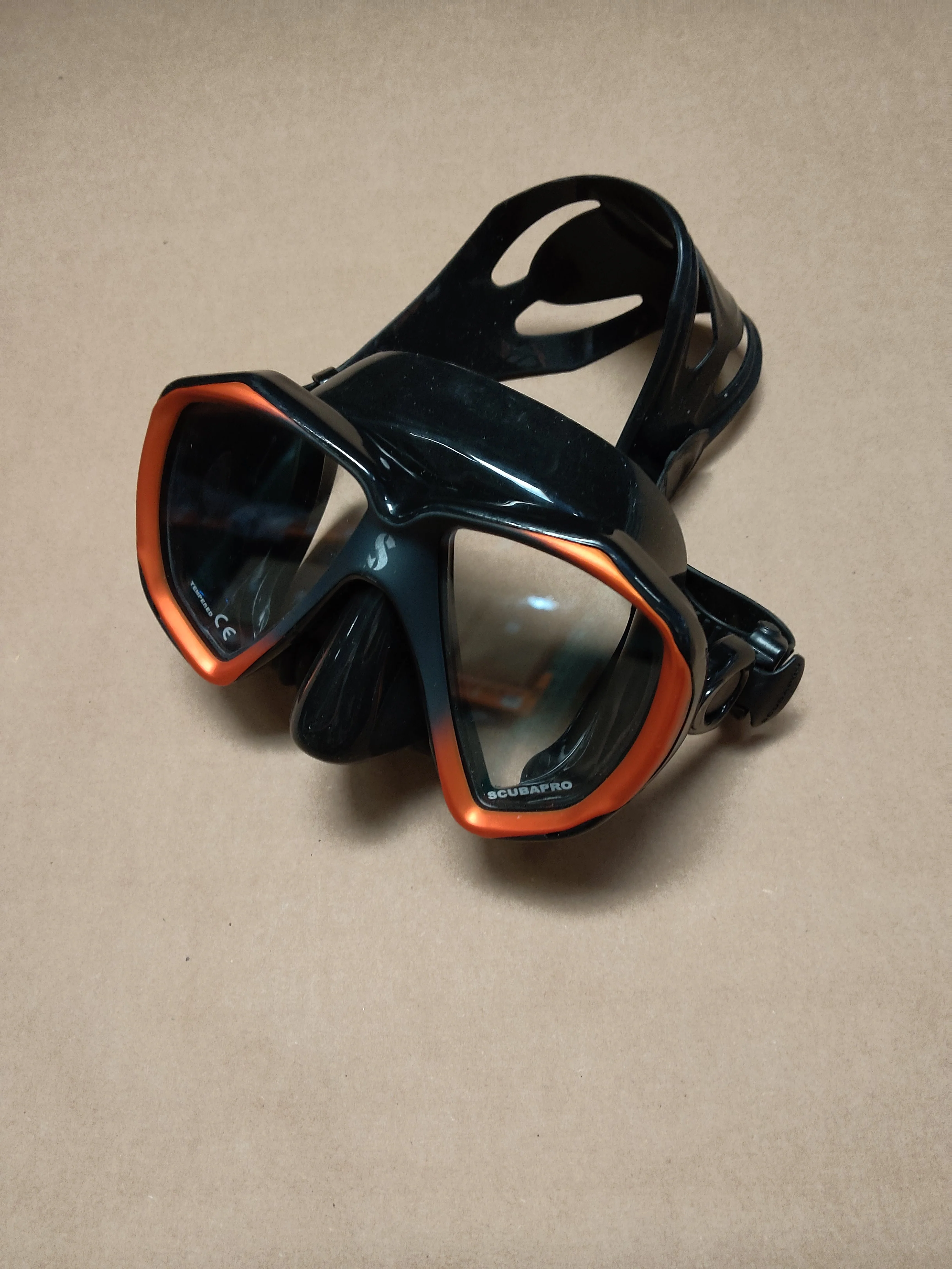 Used Scubapro Spectra Mini Dive Mask - Image 2