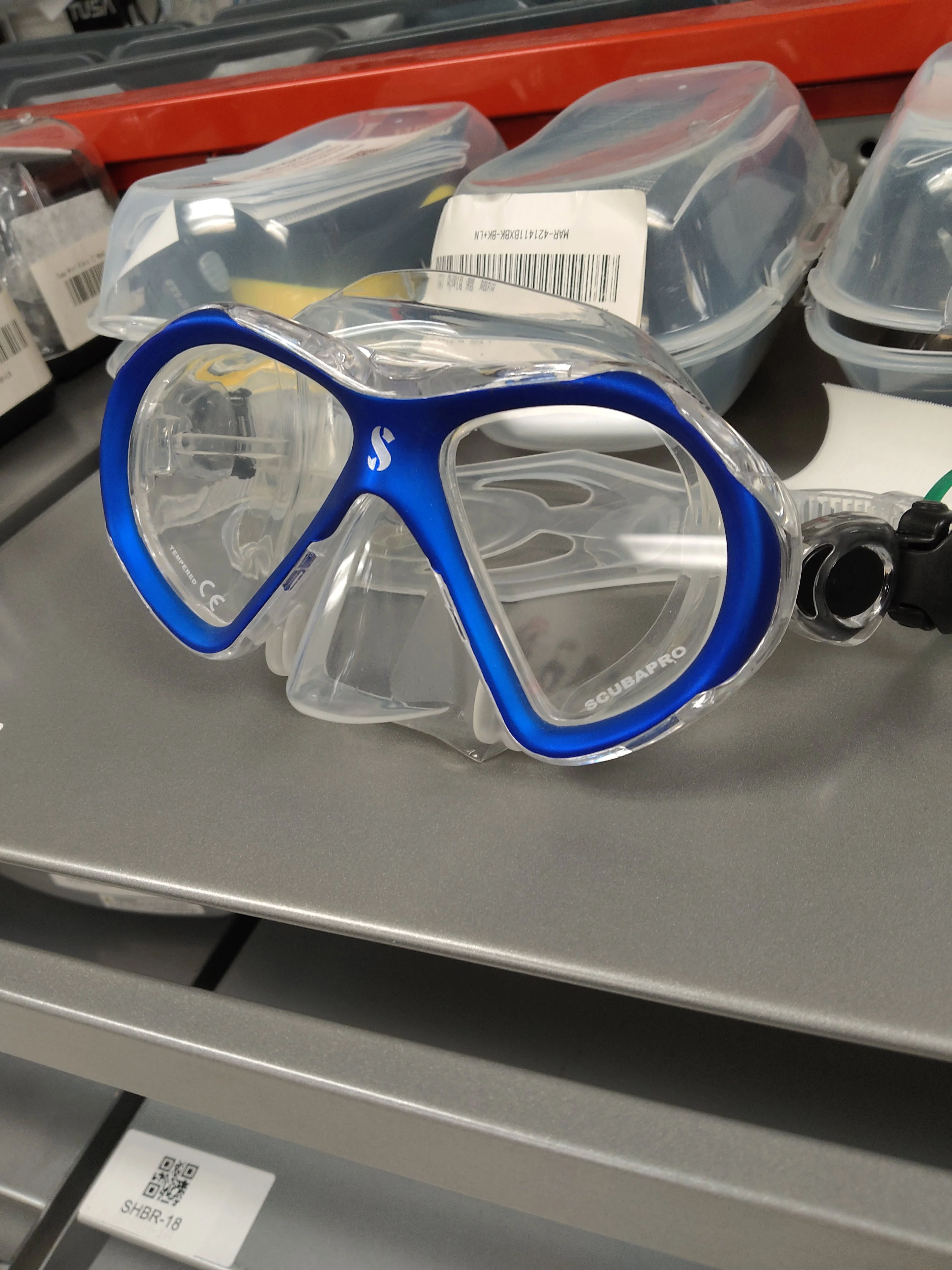 Used Scubapro Spectra Mini Two Window Dive Mask - Image 10