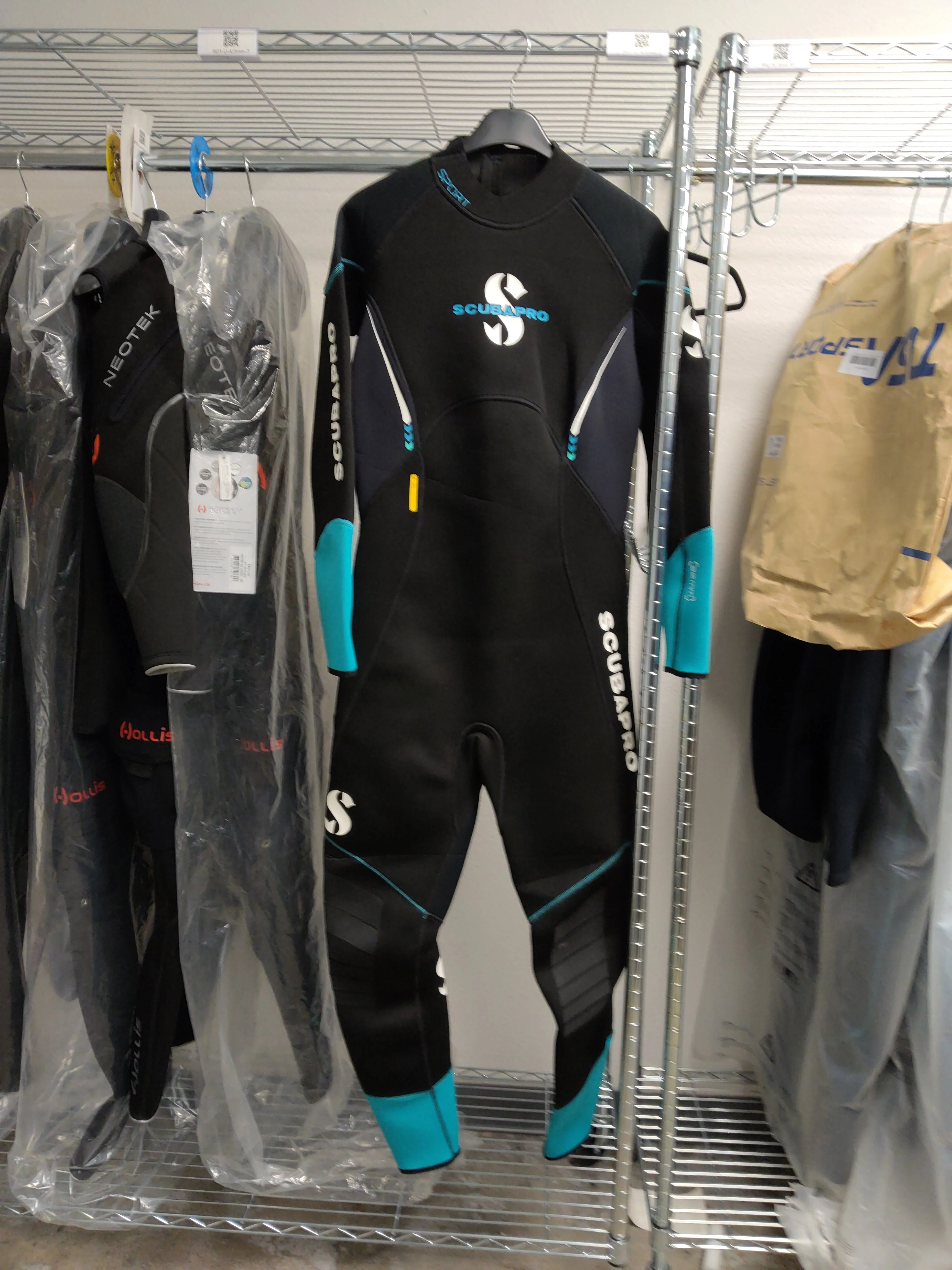 Used Scubapro Sport Steamer 3mm Bzip Womens Full Scuba Diving Wetsuit - Image 3