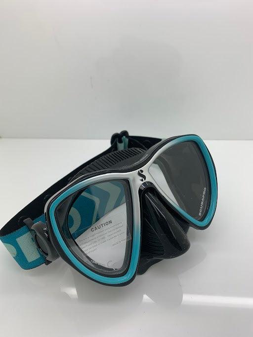 Used Scubapro Synergy Mini Dive Mask w/ Comfort Strap