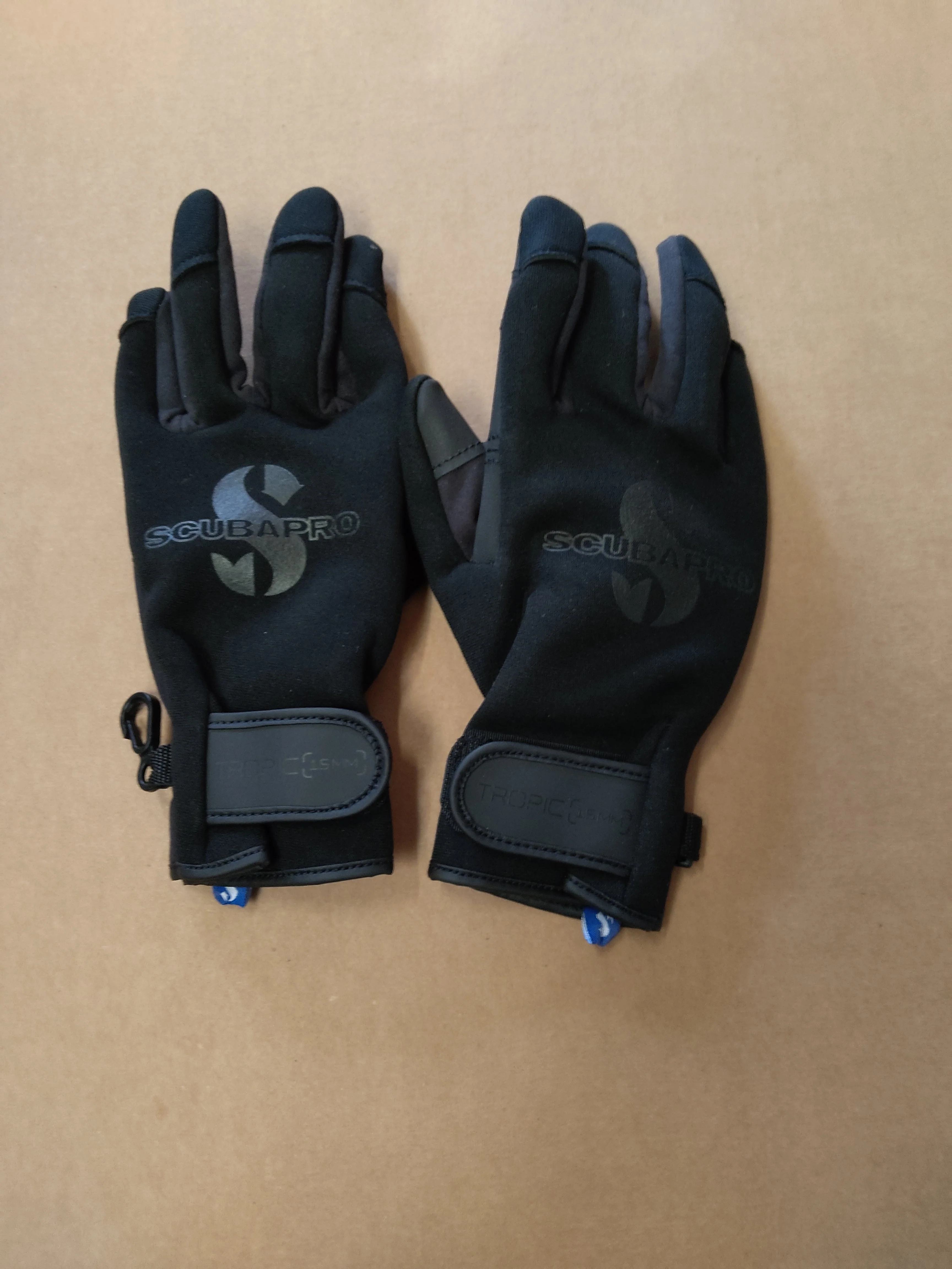 Used Scubapro Tropic 1.5mm Dive Glove - Image 20