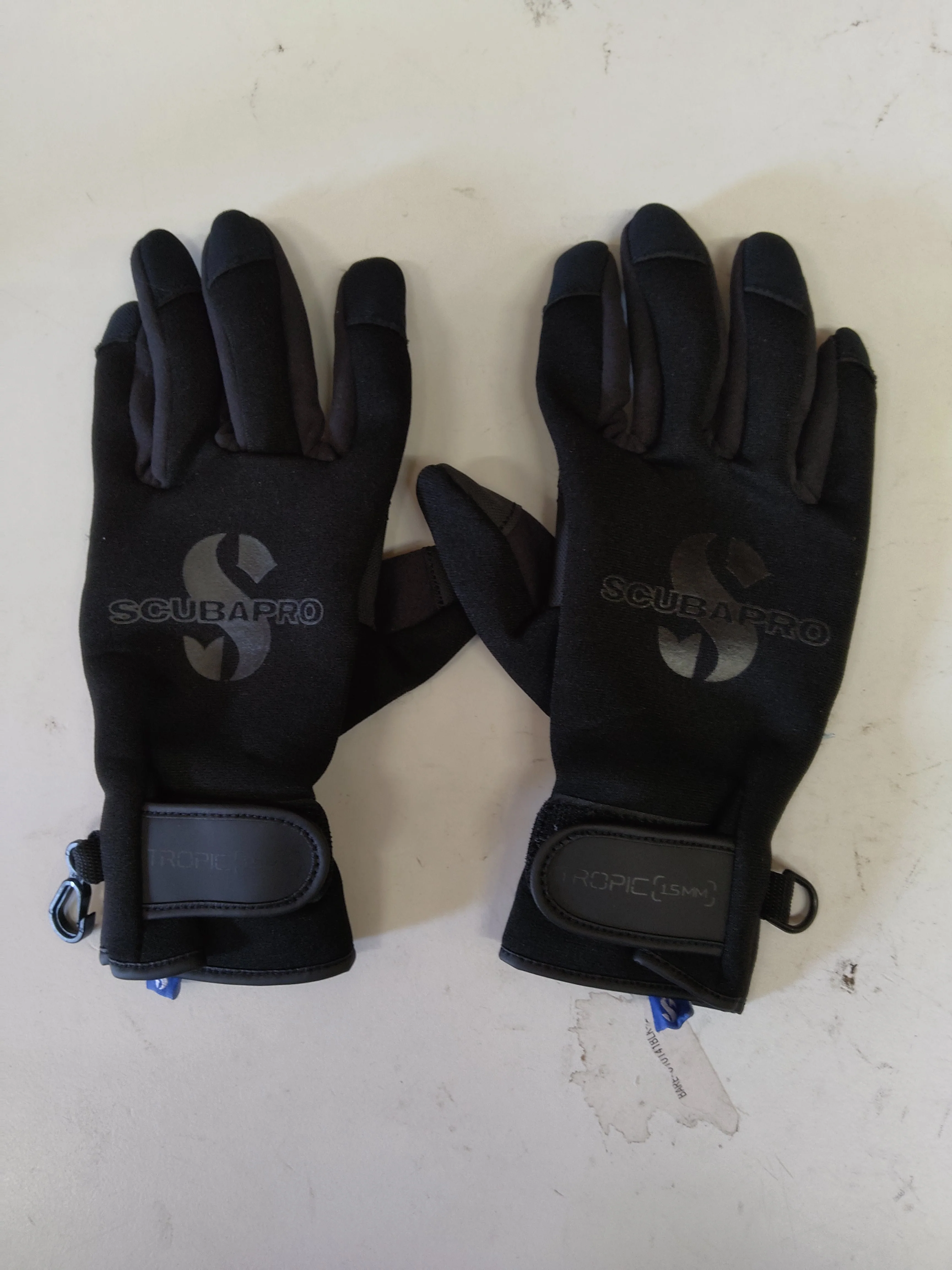 Used Scubapro Tropic 1.5mm Dive Glove - Image 7