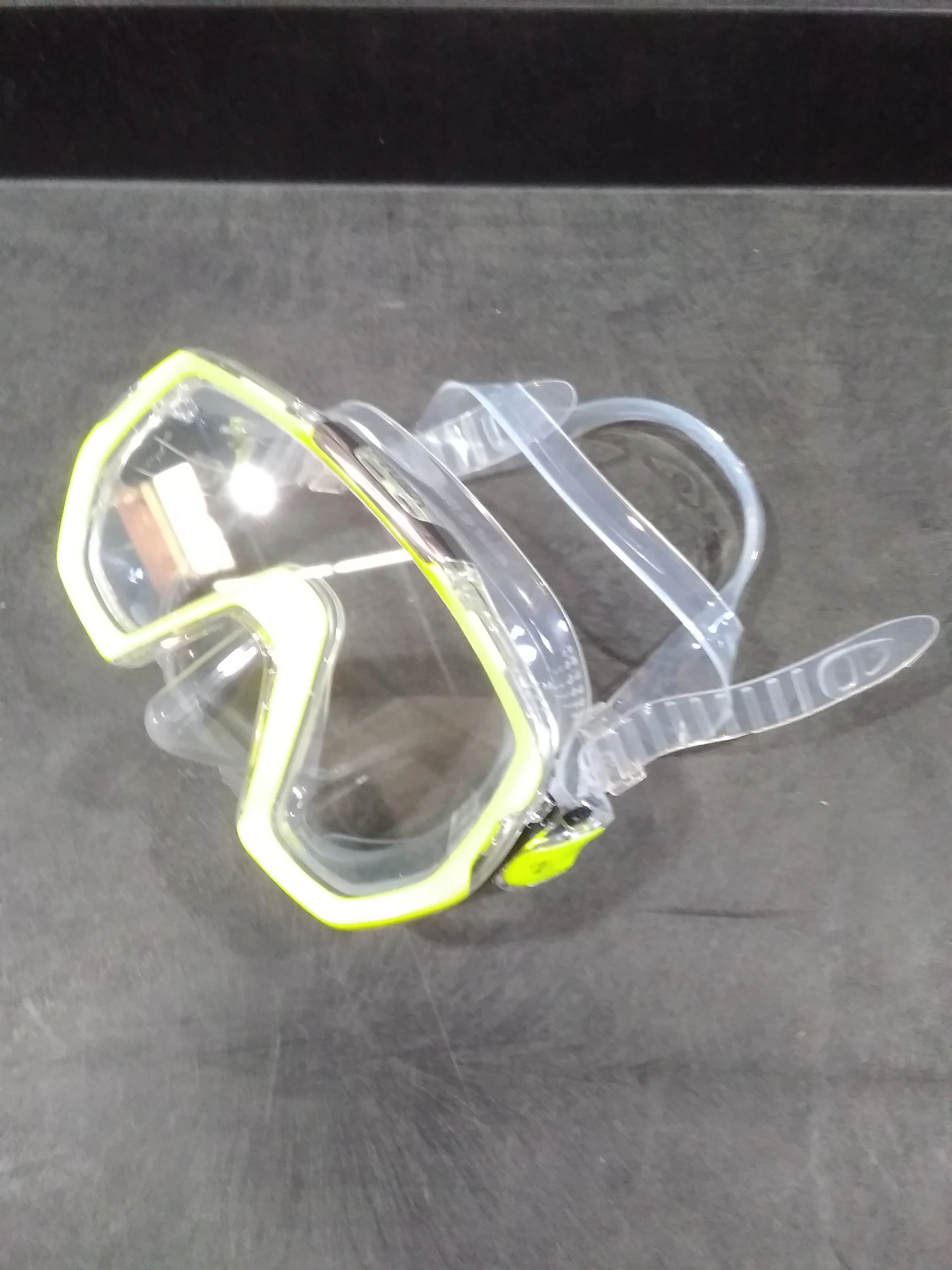 Used Tusa Freedom Elite Mask - Image 8