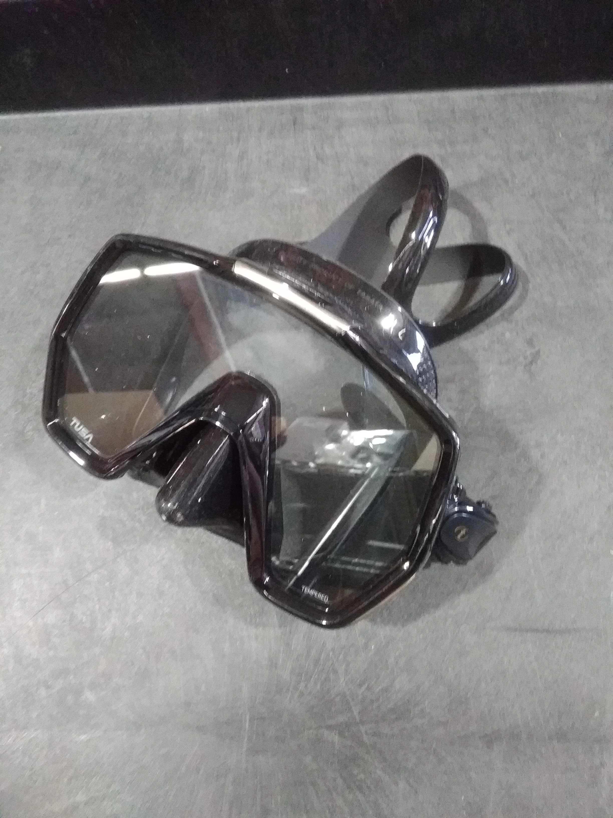 Open Box Tusa Freedom HD Mask