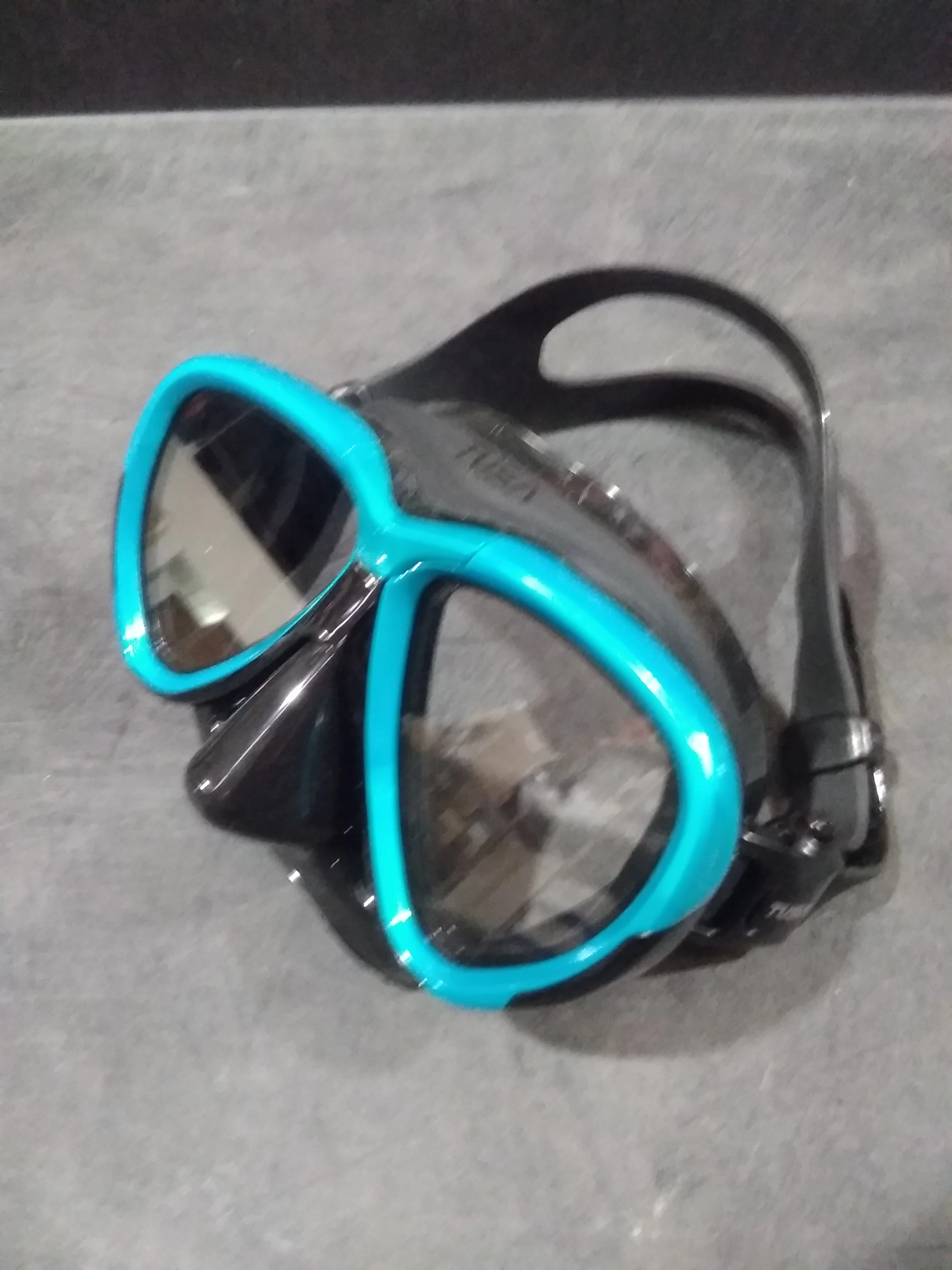 Open Box Tusa Intega Mask - Image 5