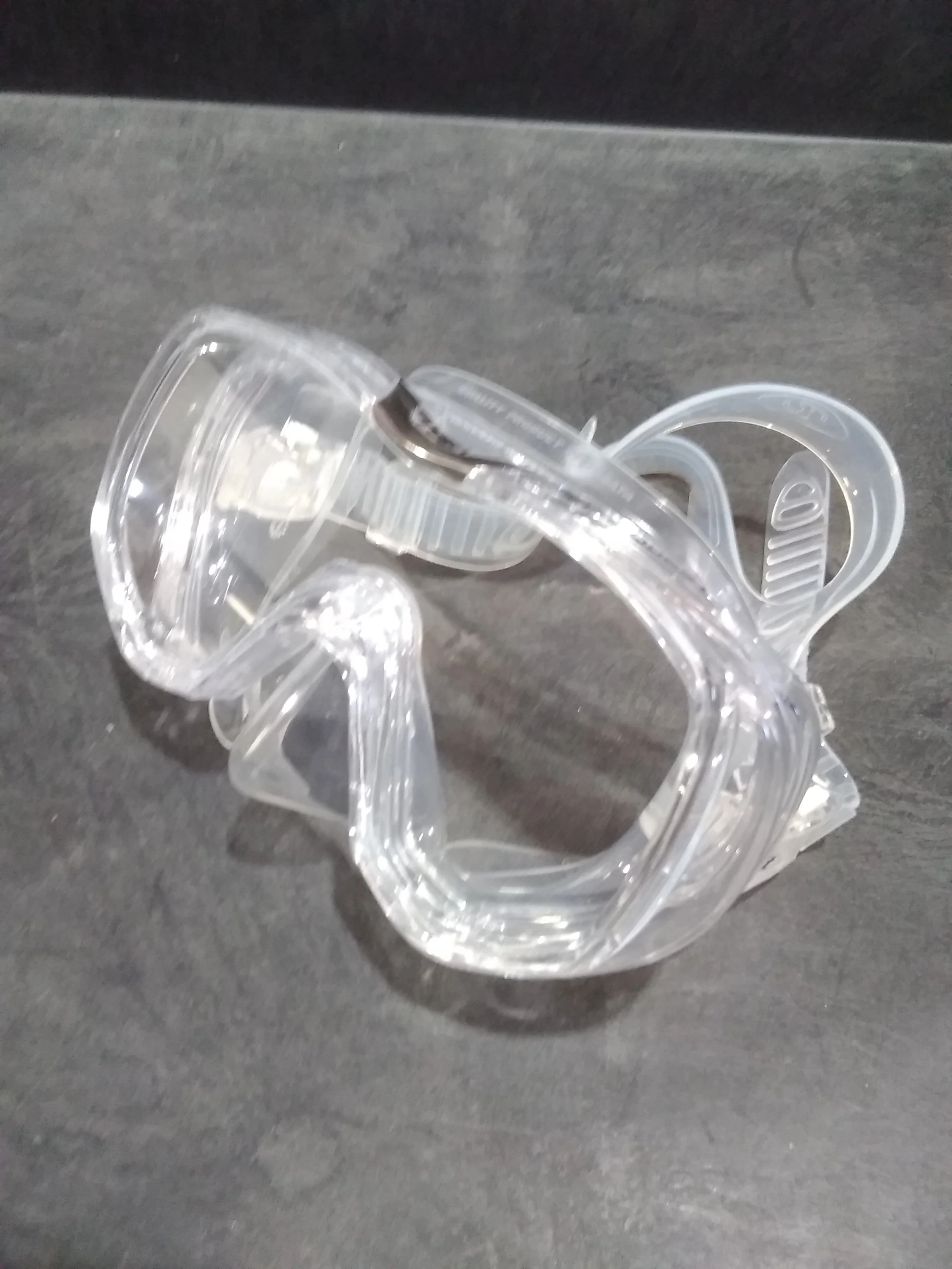 Open Box TUSA TRI-QUEST MASK - Image 8