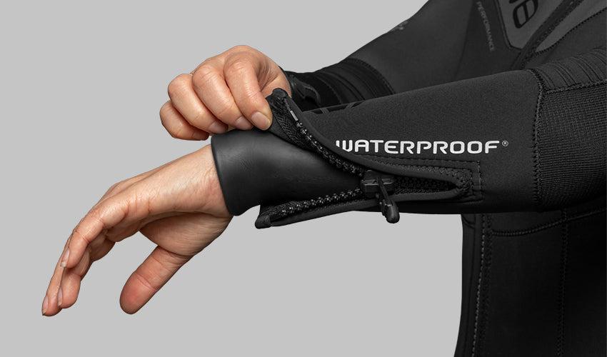 Used Waterproof W8 Fullsuit Front Zip 5mm Diving Wetsuit - Mens - Image 6