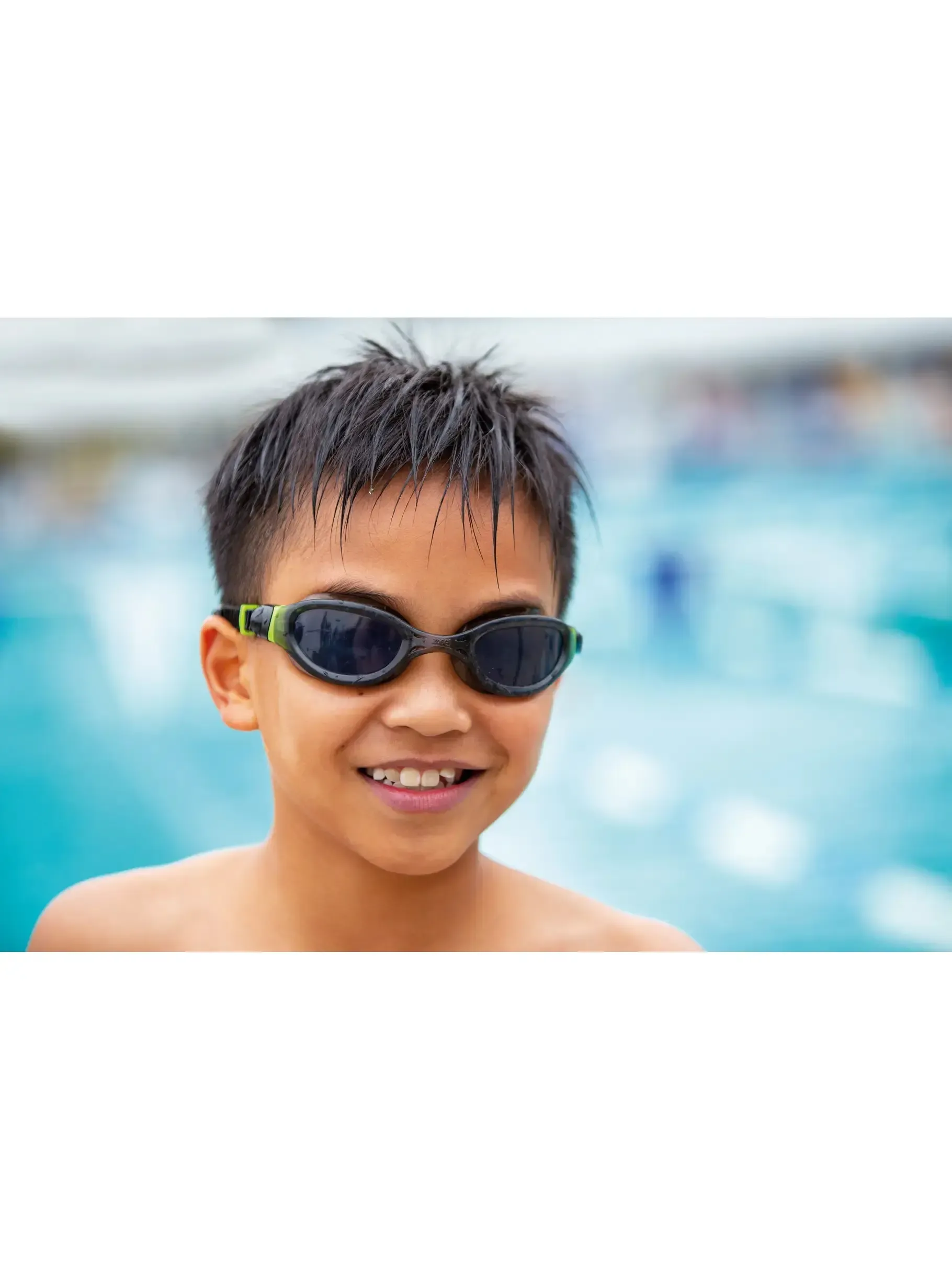 Zoggs Phantom 2.0 Junior Swimming Goggles Smoke Tinted Lens - Image 2